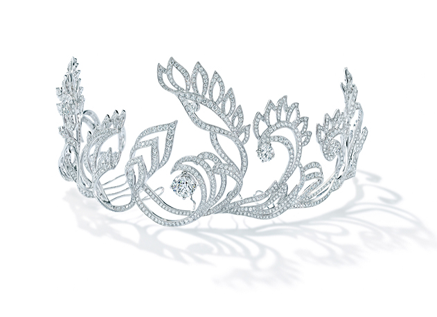 Forevermark Promise Collection: Flower Tiara by Chow Tai Fook