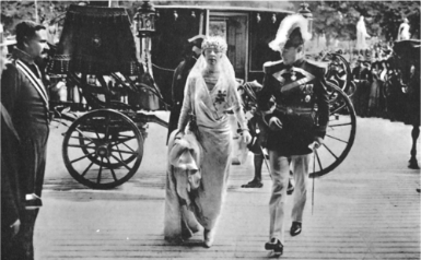 Victoria Eugenie of Battenberg, Queen of Spain, c1910