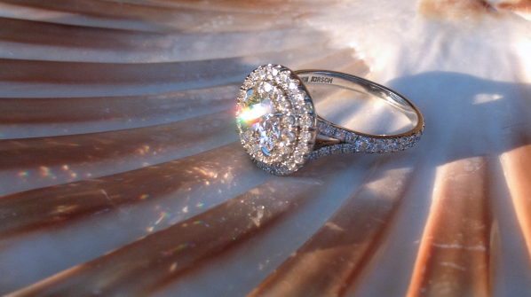 Double Halo Diamond Ring, Profile