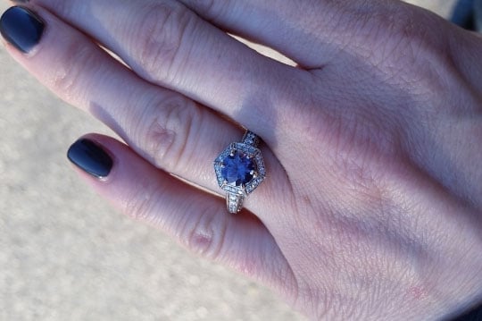 benjdow's Montana Sapphire Engagement Ring (Hand with Blue View) - image by benjdow