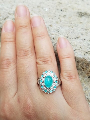 mochiko42's 2.05 Carats Brazilian Paraiba Halo Ring (Hand View) - image by mochiko42