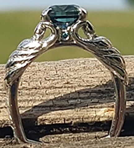 picante27's Platinum Teal Sapphire Peacock Ring (Side View) - image by picante27 picante27's Platinum Teal Sapphire Peacock Ring (Side View) - image by picante27