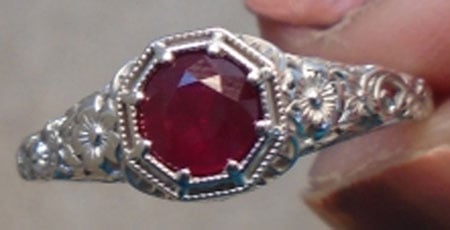 userangl28212003's Intricate Vintage Ruby Red Ring (Top View) - image by userangl28212003