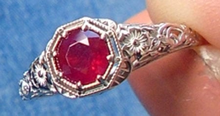 userangl28212003's Intricate Vintage Ruby Red Ring (Slight Angle View) - image by userangl28212003