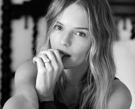 Kate Bosworth's engagement ring from Michael Polish