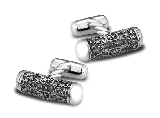 JCK 2013 Platinum Innovation Award Winner Novell platinum cufflinks