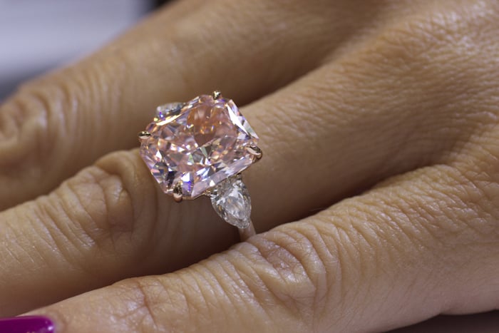 Rahaminov Diamonds 7-carat pink diamond ring • Image Erika Winters