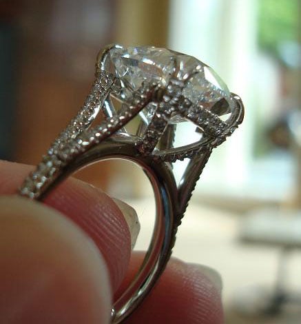 Pepper52's 5.07 Carat Modified Cushion Split Shank Engagement Ring (Side Angled View) - image by Pepper52