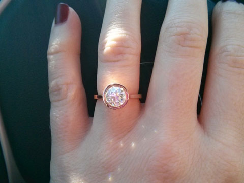 lin_ny's Rose Gold Bezel OEC Engagement Ring (Hand View) - image by lin_ny