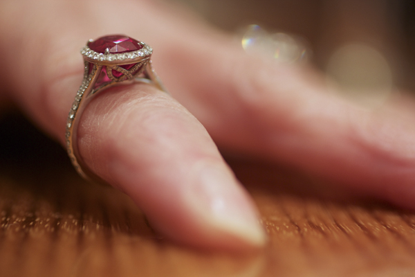 Spinel and diamond ring