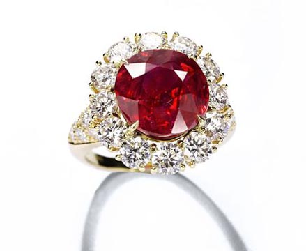 Van Cleef & Arpels ruby and diamond ring Christie's Geneva May 18