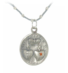 Small heart and soul pendant in silver by Catherine Michiels at Ylang 23