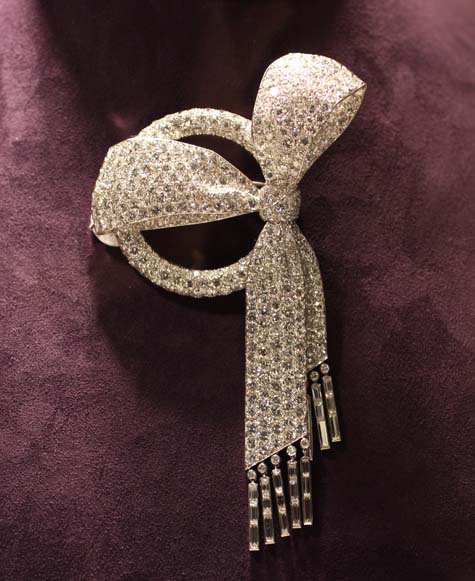 Elizabeth Taylor Exhibition - Art Deco Diamond Bow Brooch by Van Cleef & Arpels