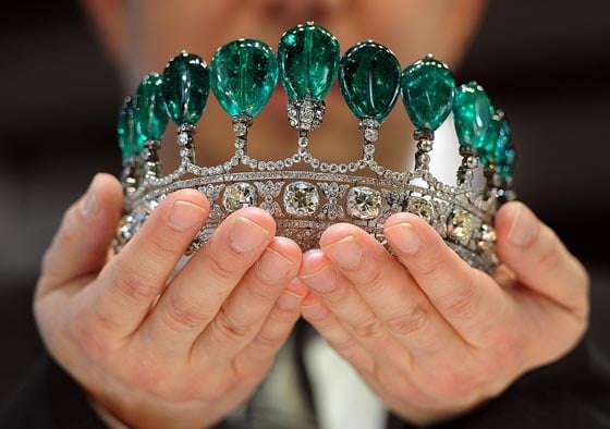 Magnificent Emerald and Diamond Tiara Sotheby's May 17 Auction