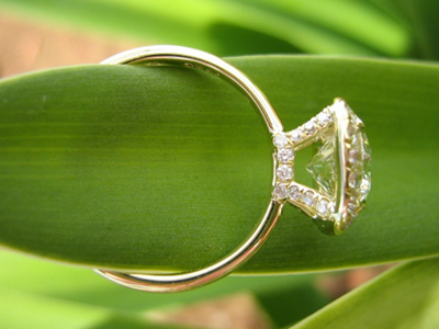 Halo diamond ring profile