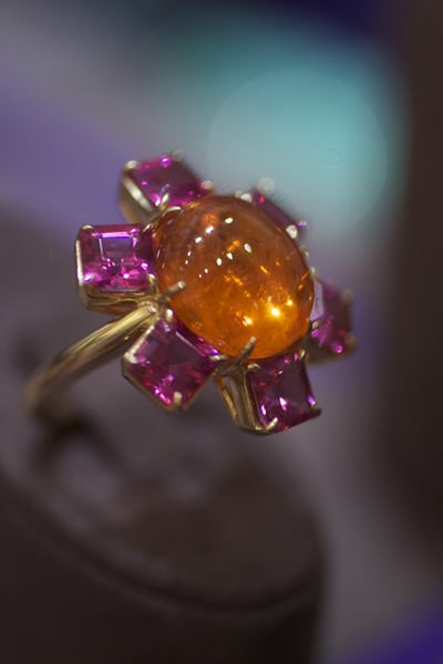 Goshwara Spessartite garnet cabochon and rubellite tourmaline ring Goshwara Spessartite garnet cabochon and rubellite tourmaline ring