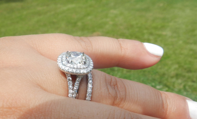 Victor Canera Double-Halo Diamond Engagement Ring Victor Canera Double-Halo Diamond Engagement Ring