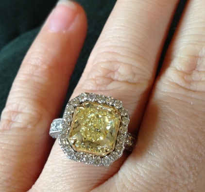 Kelly Clarkson’s engagement ring