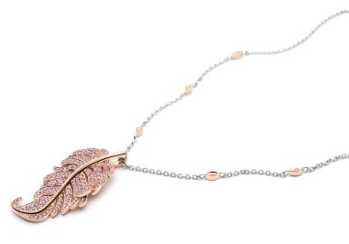 The Argyle Pink Plume limited edition pendant: Image by Rio Tinto Diamonds