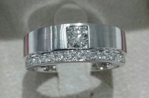 praween_s’s Unique Men’s Diamond Ring (Top View) - image from praween_s