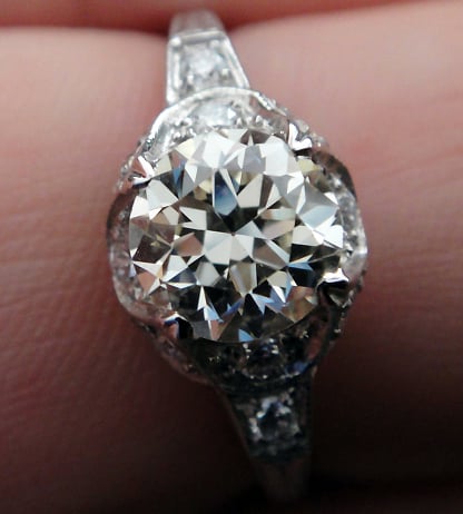 Old cut diamond in vintage style setting