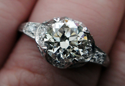 Old cut diamond in vintage style setting