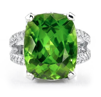 Omi Gems, Omi Privé 12.77-Carat Peridot and Diamond Ring