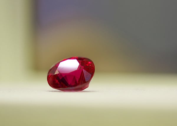 10-carat cushion-cut unheated Burmese ruby from A. Hakimi & Sons: Photo © Erika Winters