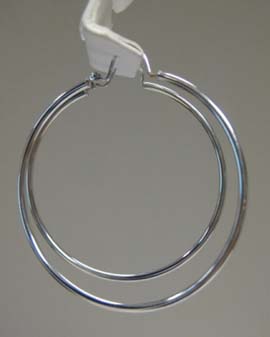 Solomon Brothers White gold hoop earrings