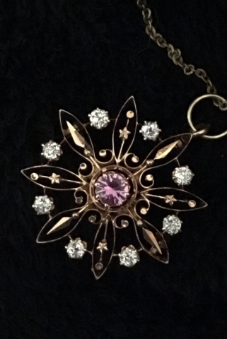 StephanieLynn Pretty Pink Pendant StephanieLynn Pretty Pink Pendant