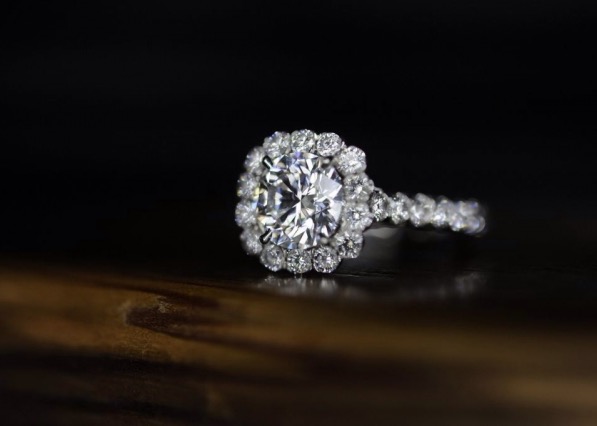 LadyJ76 1.71ct-E-SI1 round engagement ring