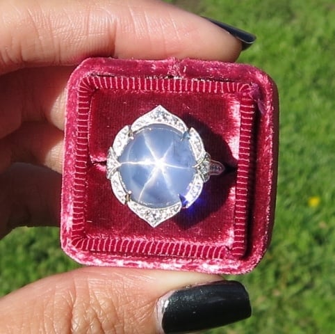 Star Sparkle's 10.5+ ctw Star Sapphire Ring