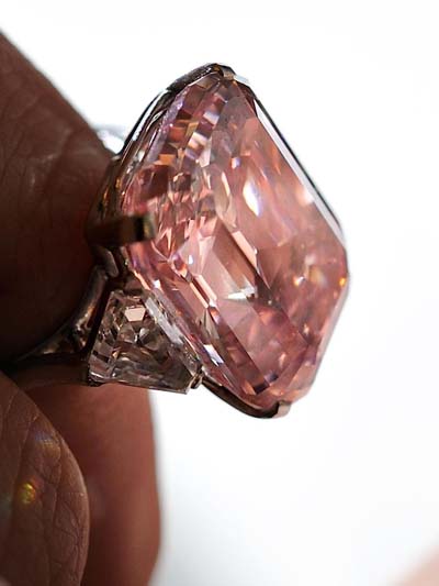 24.78 carat The Graff Pink Diamond