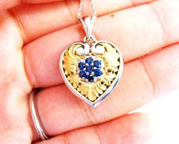 Van Craeynest sapphire pendant