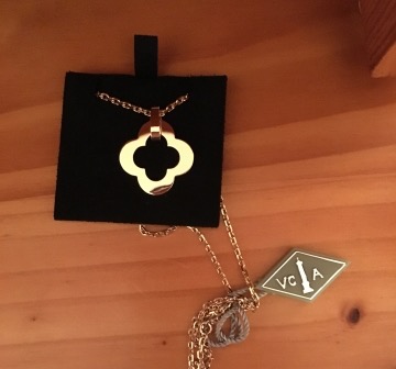Van Cleef & Arpel Byzantine Alhambra pendant from PintoBean Van Cleef & Arpel Byzantine Alhambra pendant from PintoBean
