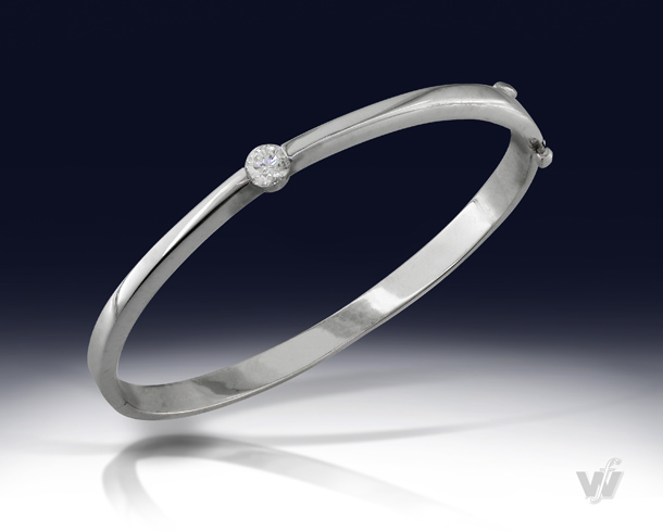 Solitaire Bangle Solitaire Bangle