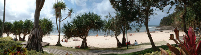 NoosaBeachtiny.jpg