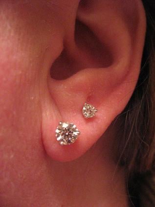 1655ontheear11.JPG