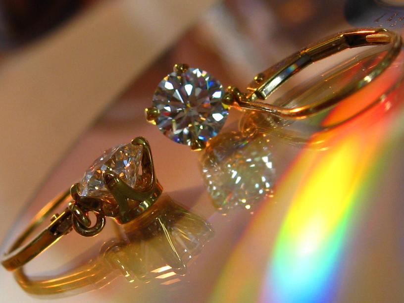 Al%20lever%20earrings6.jpg