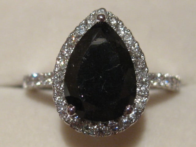 Diamond%20Black%204.1ct%20Face%20on_1.JPG