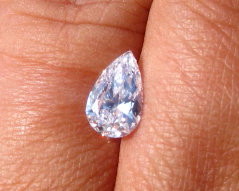 Diamond%20Pear%201.01ct%20I%20colour%20in%20sunlight_.jpg