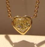 Diamond%20yellow%20DBTY%20Necklace1_1_1.jpg