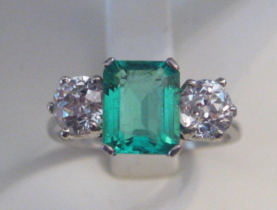 Emerald%20Ring1%20Trim.jpg