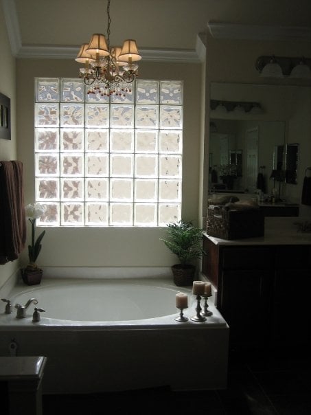 HouseMasterBath.jpg