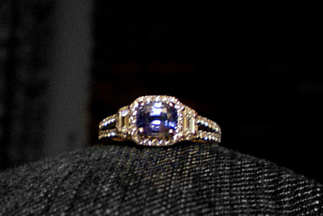 Mysapphirering23697.jpg