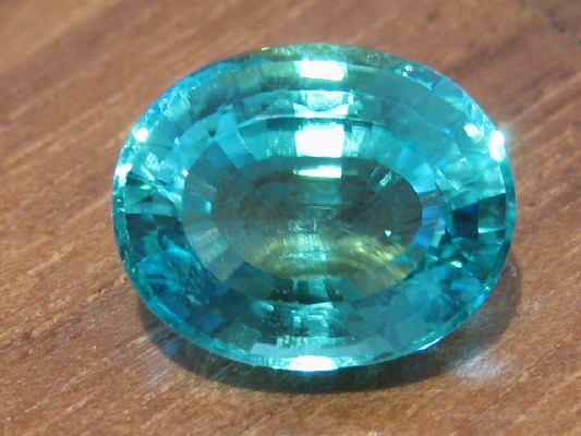 Paraiba%20loose1_1_1%20trim%20for%20ps.JPG