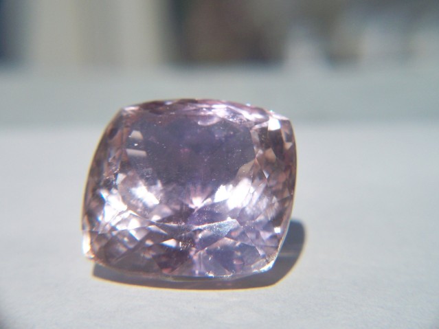 kunzite53.jpg