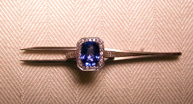 ringcloseup1313.jpg