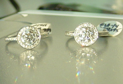 wf%20two%20bezels%20side%20by%20side%20with%20sparkles.jpg