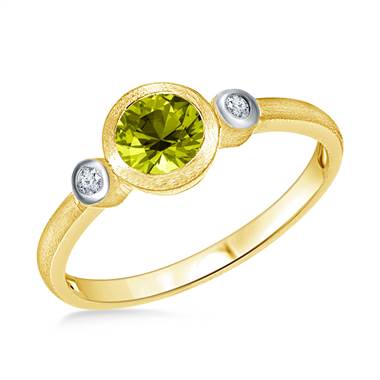 Bezel Set Round Cut Peridot Diamond Ring in 14K Yellow Gold (6mm)